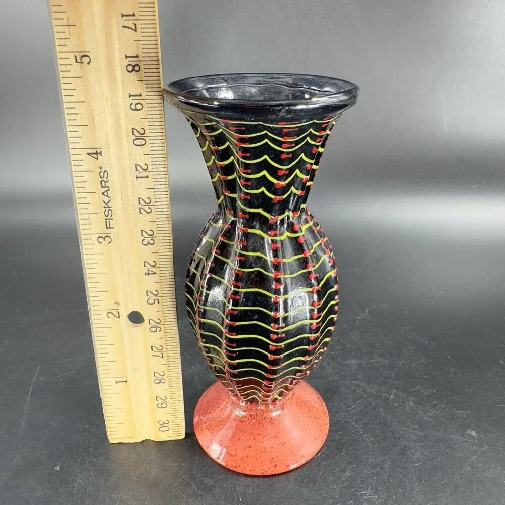 Hand Blown Studio Art Glass Vase Halloween‎ Decor Artist Signed Red Black Spider
